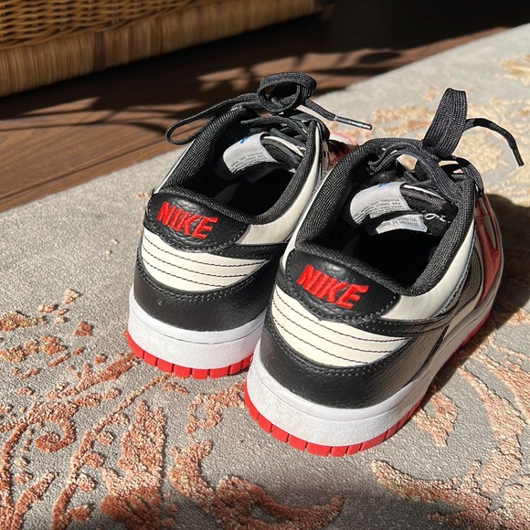 NIKE DUNK LOW 75th Anniversary CHICAGO - Picture 4 of 5